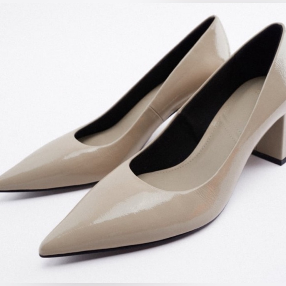 LIKE NEW!✨✨Zara Women Cream shiny Block heels 37 EU